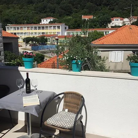 Paula Lägenhet Korčula